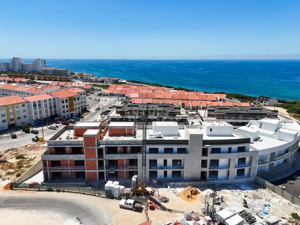 Apartamento Novo, de Luxo, na praia de Santa Cruz em Torres Vedras, Lisboa - 1 Quartos - Image 19