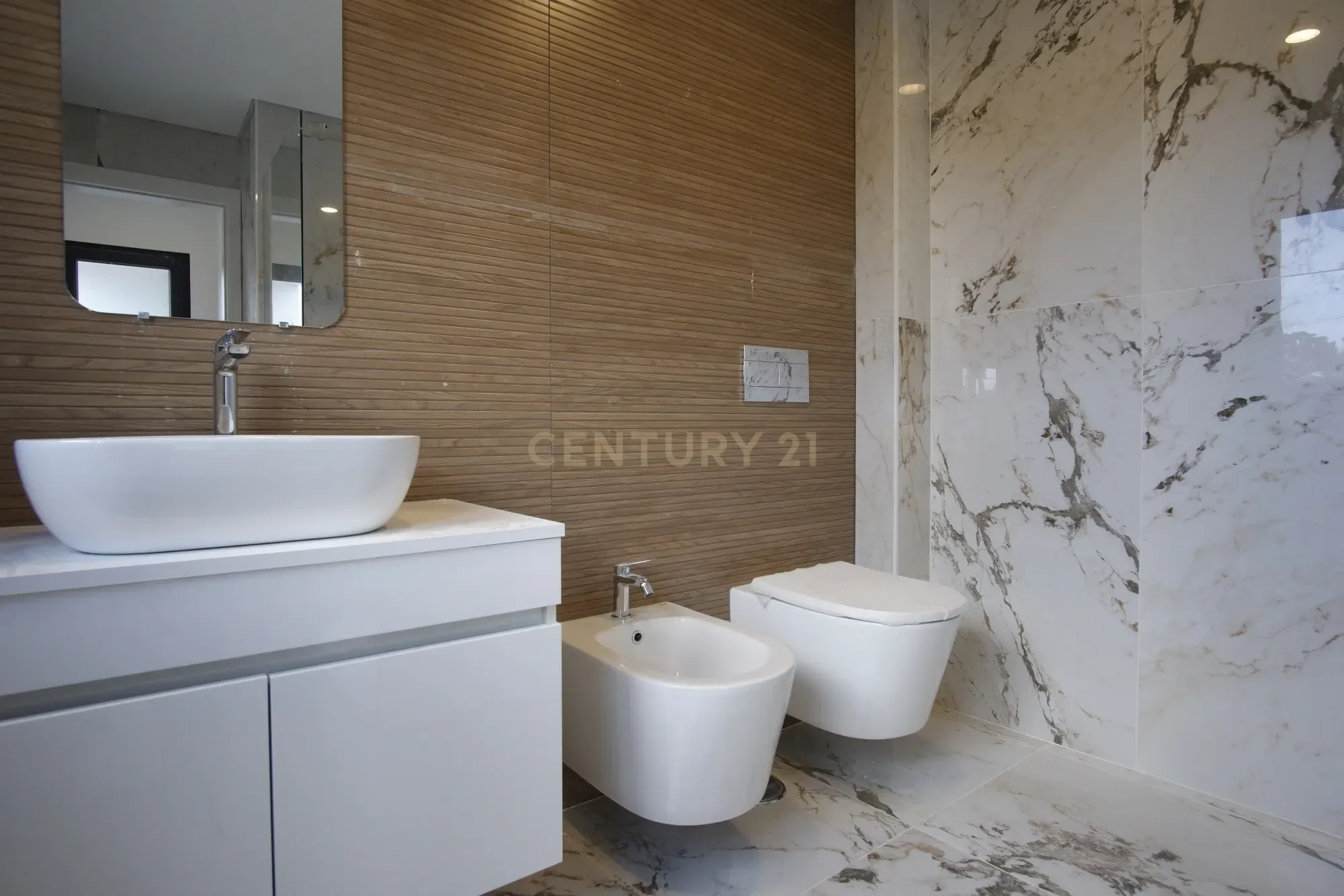 🌿 Moradia de Sonho Pronta a habitar na Avenida do Mar T5 com piscina – Aroeira - Image 29