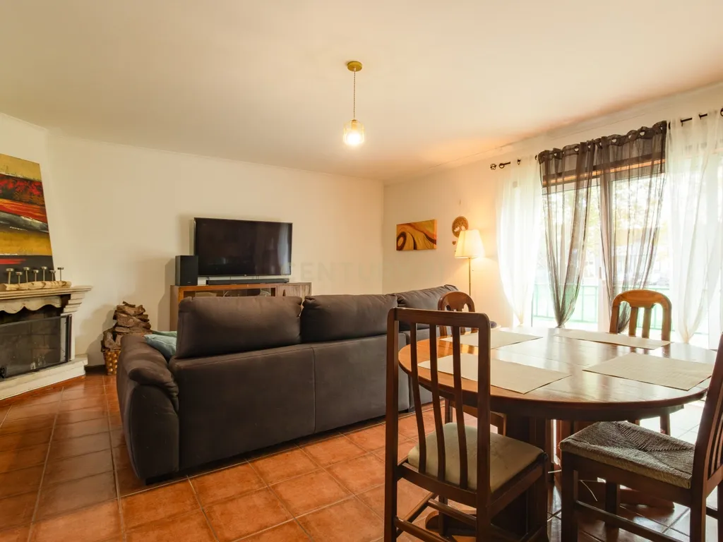 Excelente Moradia T4 - Image 4