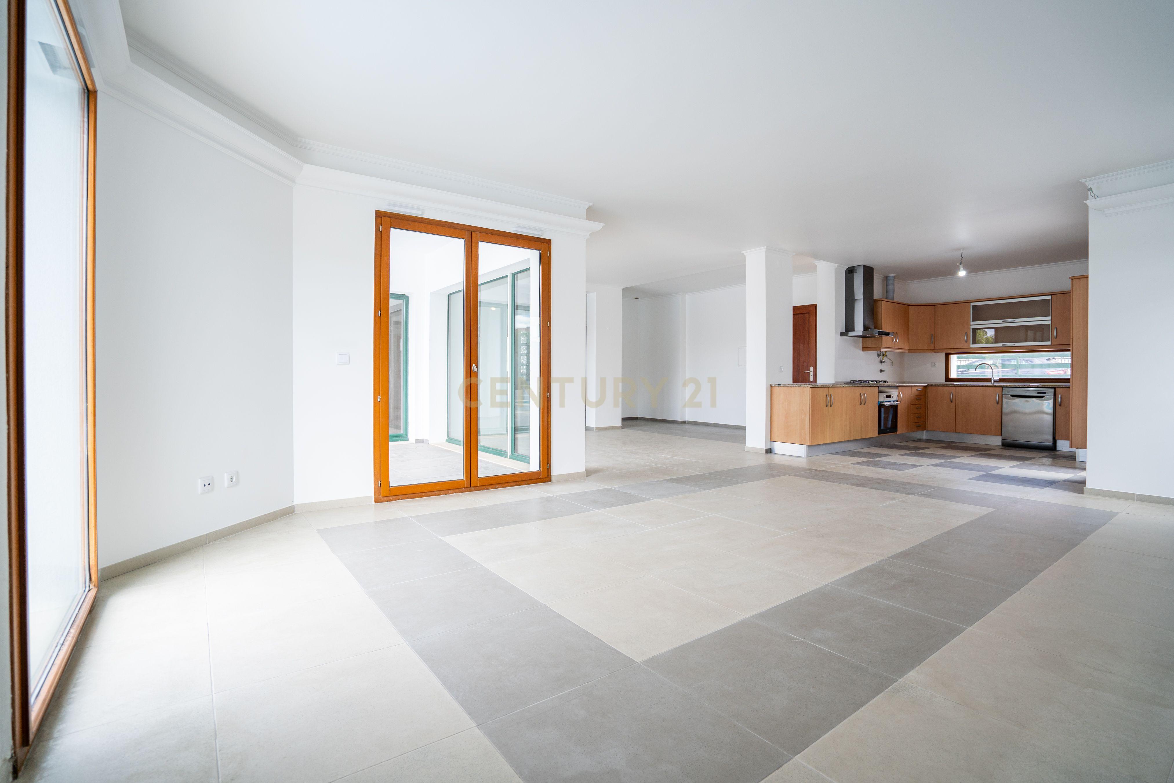 Moradia T2 em Alcochete, €630.000
