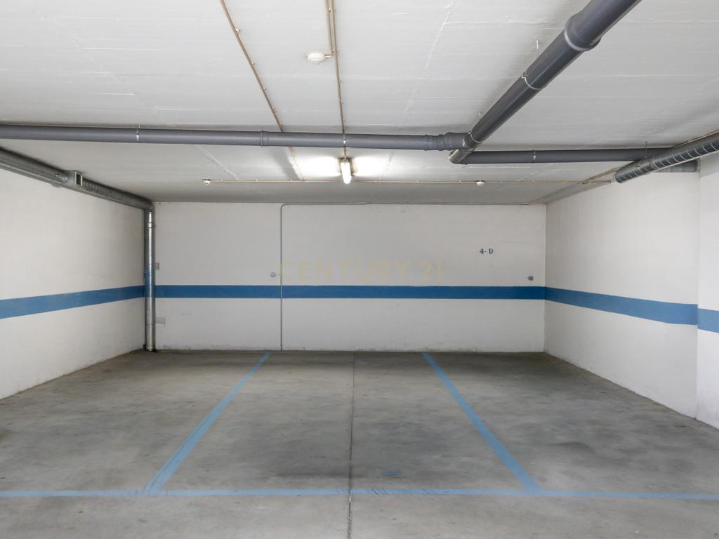 Apartamento T2 Moderno nas Colinas do Cruzeiro | 2 Lugares de Garagem e Varanda - Image 20