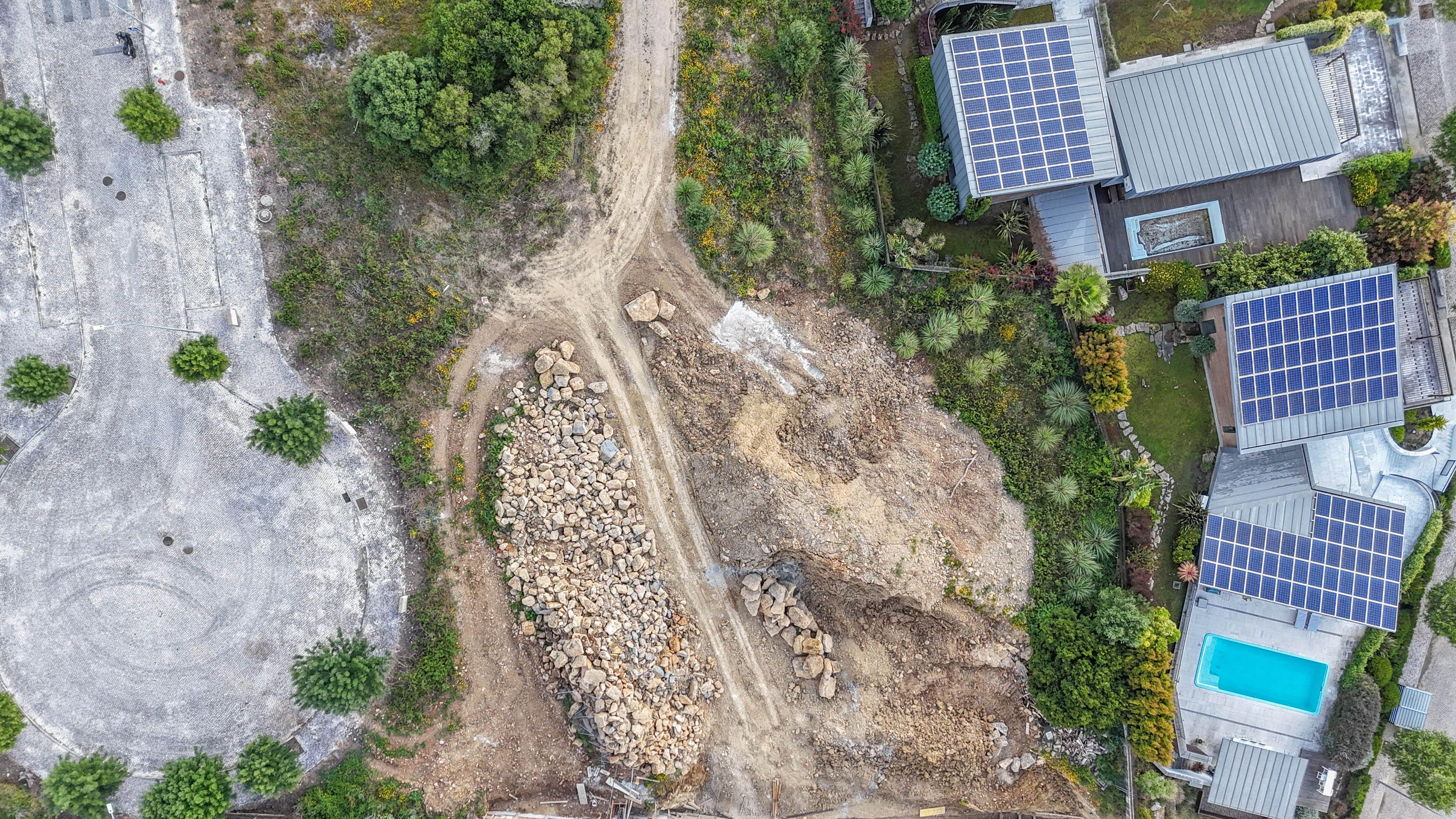 Fotografia 9 de Lote de Terreno para Construção de Moradia de Luxo | Lourel, Sintra | 1.106 m²