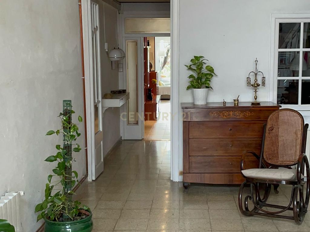 - Image 1