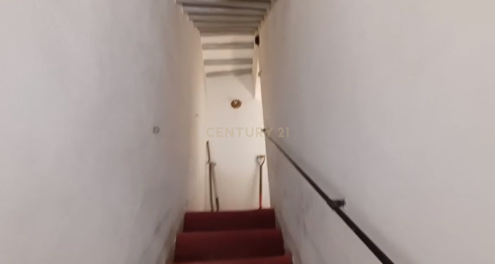 Apartamento T3 na Rua João Minas - Campo Maior - Image 2