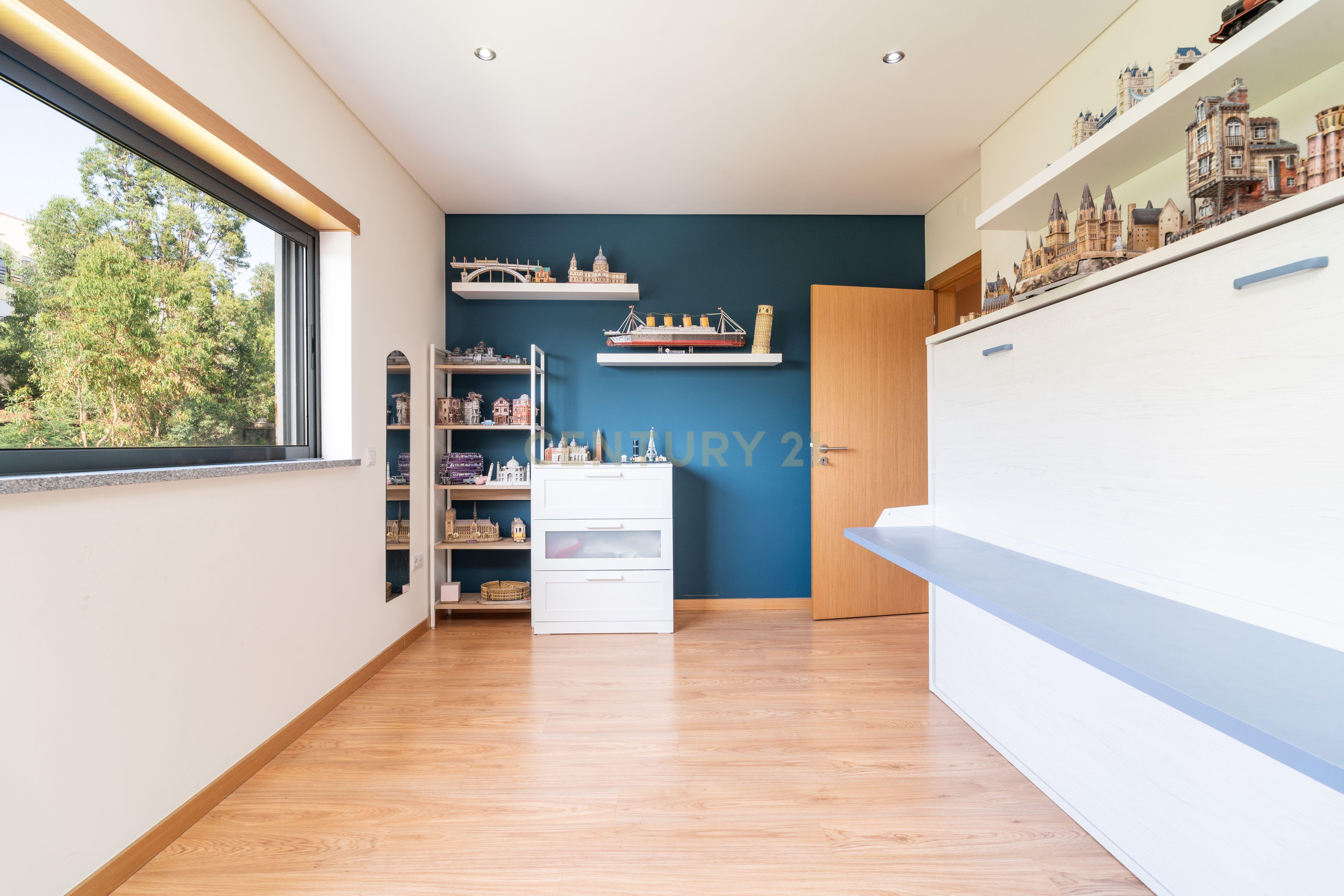 Venda | Apartamento T2 com garagem em São Martinho do Bispo, Coimbra - Image 18