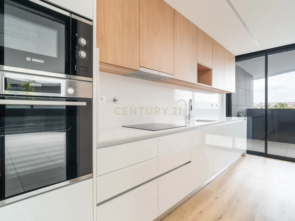 T1+3 único no prestigiado empreendimento Lux Garden – Coimbra - Image 6