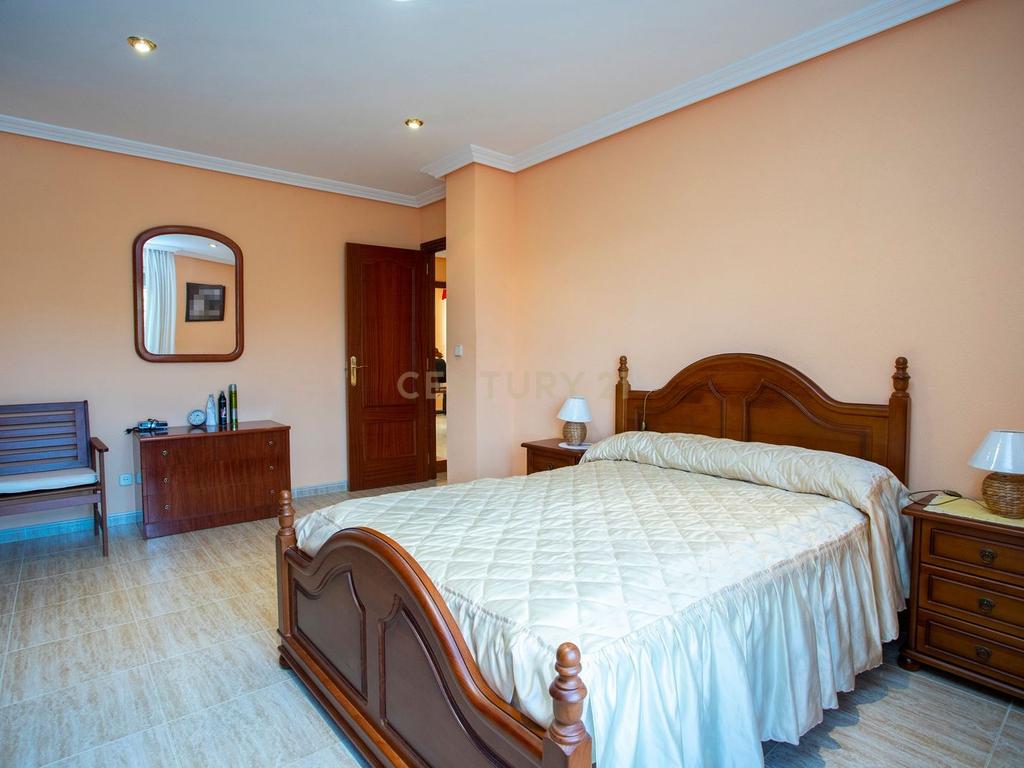 undefined - Image 36
