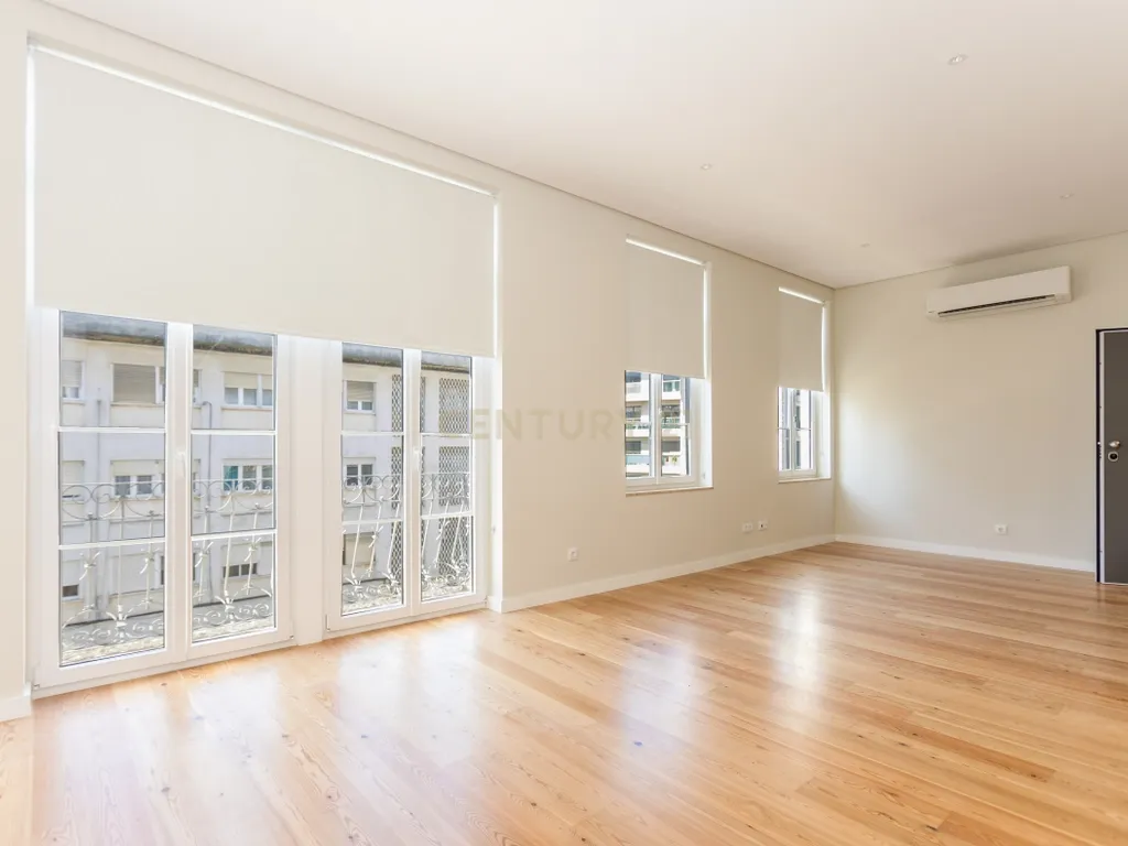 Apartamento Moderno e Luxuoso - Lapa - Lisboa - Image 4