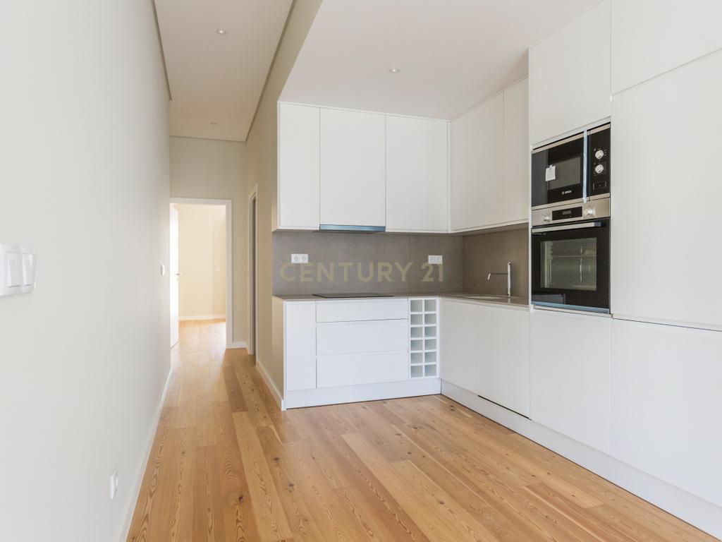 Apartamento Moderno e Luxuoso - Lapa - Lisboa - Image 7