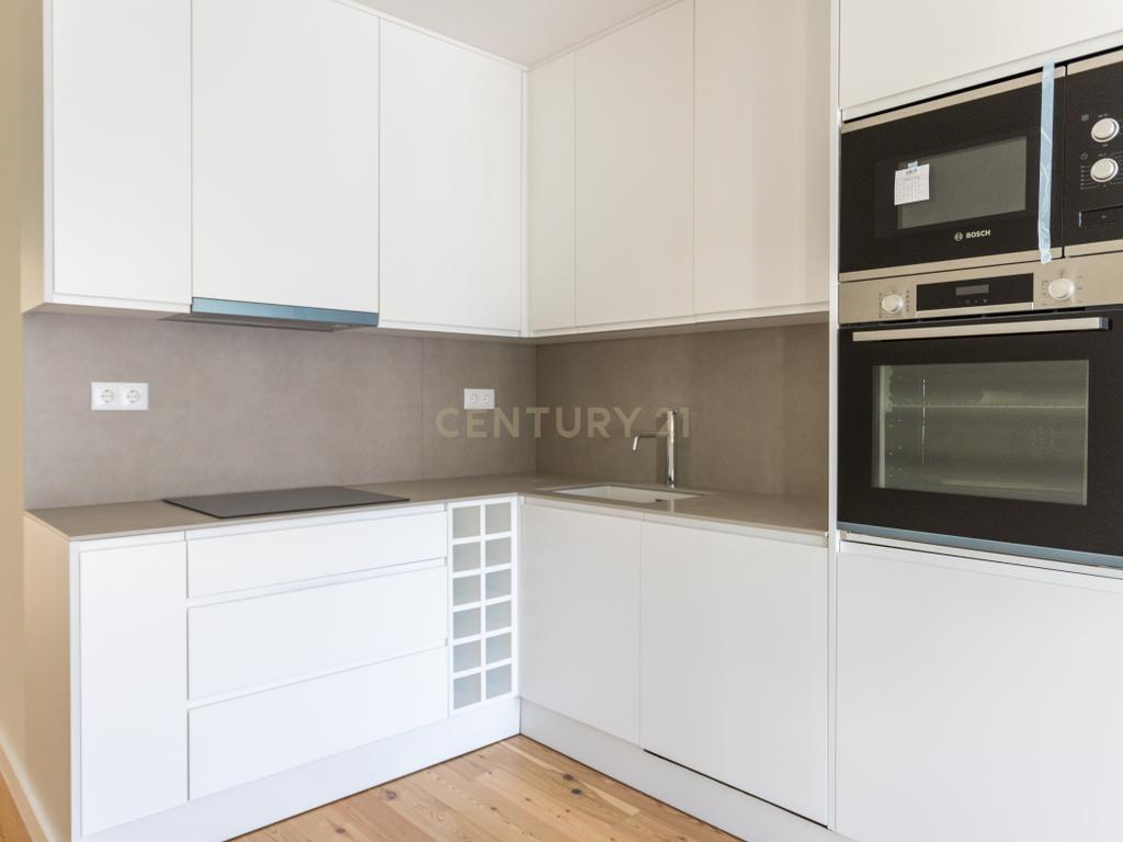 Apartamento Moderno e Luxuoso - Lapa - Lisboa - Image 8