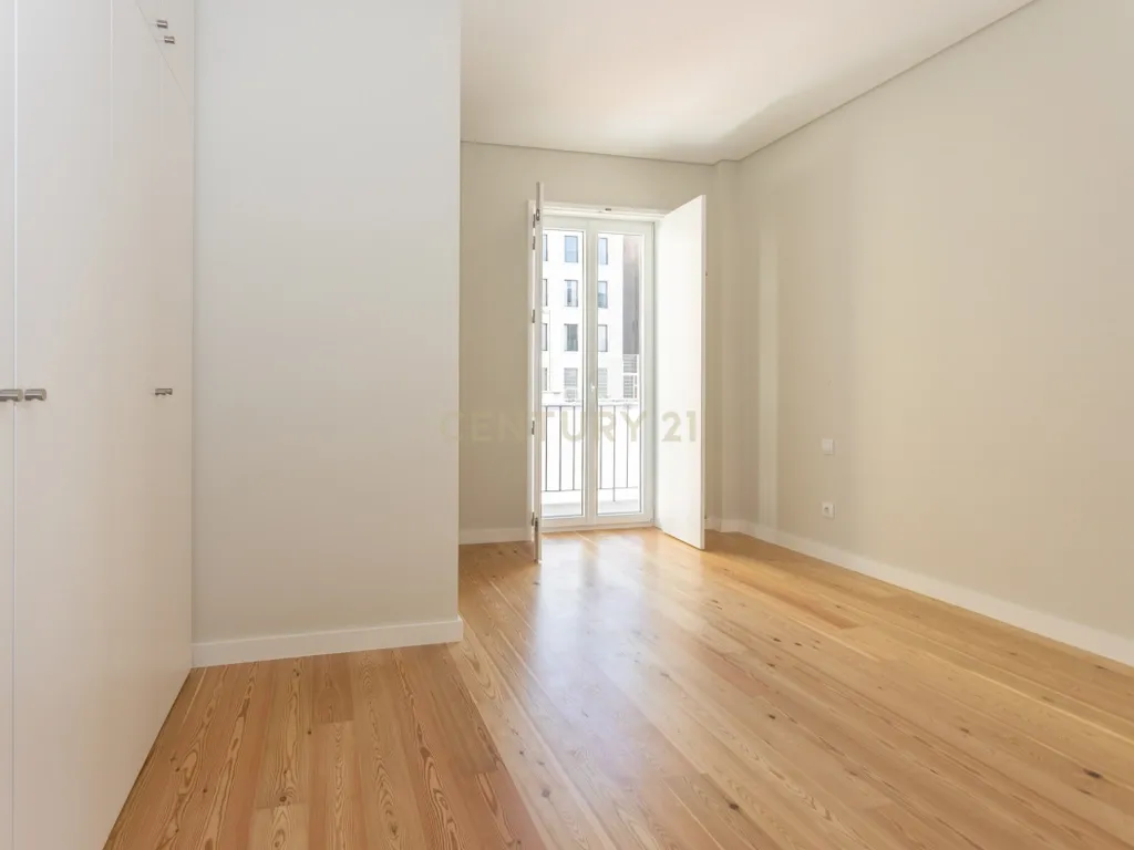 Apartamento Moderno e Luxuoso - Lapa - Lisboa - Image 16