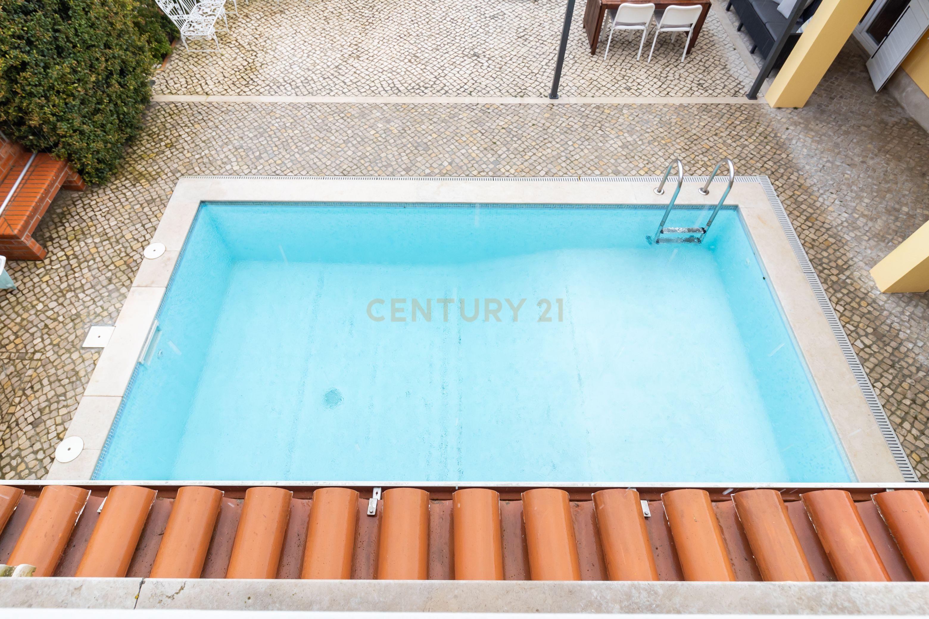 Moradia em Fernão Ferro com Piscina - Image 71