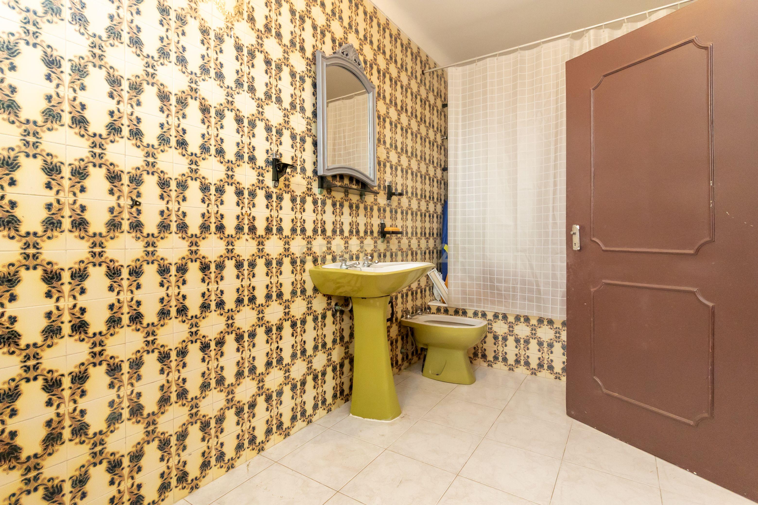 Moradia em Fernão Ferro com Piscina - Image 92