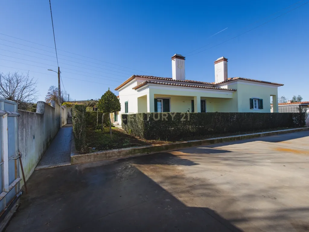 Moradia Térrea T4+1 - Image 61