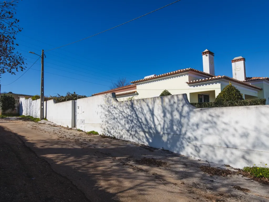 Moradia Térrea T4+1 - Image 9