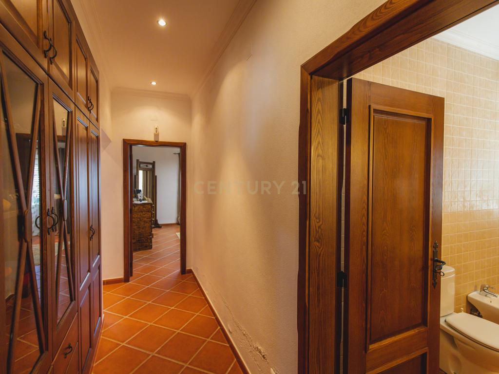 Moradia Térrea T4+1 - Image 39