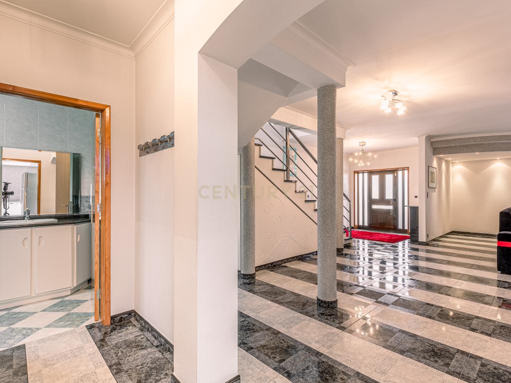🏡 “C’Alma Home” — Onde a Alma Encontra o Espaço - MORADIA T4 C/PISCINA E 2443M2 DE TERRENO A 30 MINUTOS DO PORTO (Escola Secundária de Vilela) - C’ Alma Home - Image 13