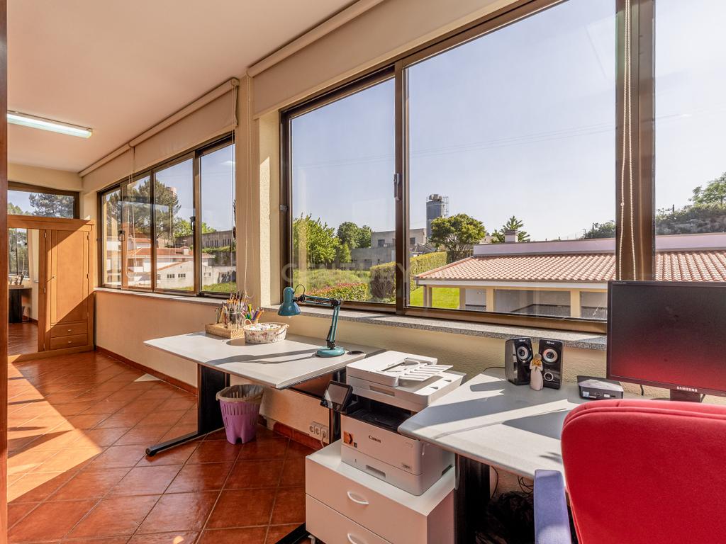 🏡 “C’Alma Home” — Onde a Alma Encontra o Espaço - MORADIA T4 C/PISCINA E 2443M2 DE TERRENO A 30 MINUTOS DO PORTO (Escola Secundária de Vilela) - C’ Alma Home - Image 26