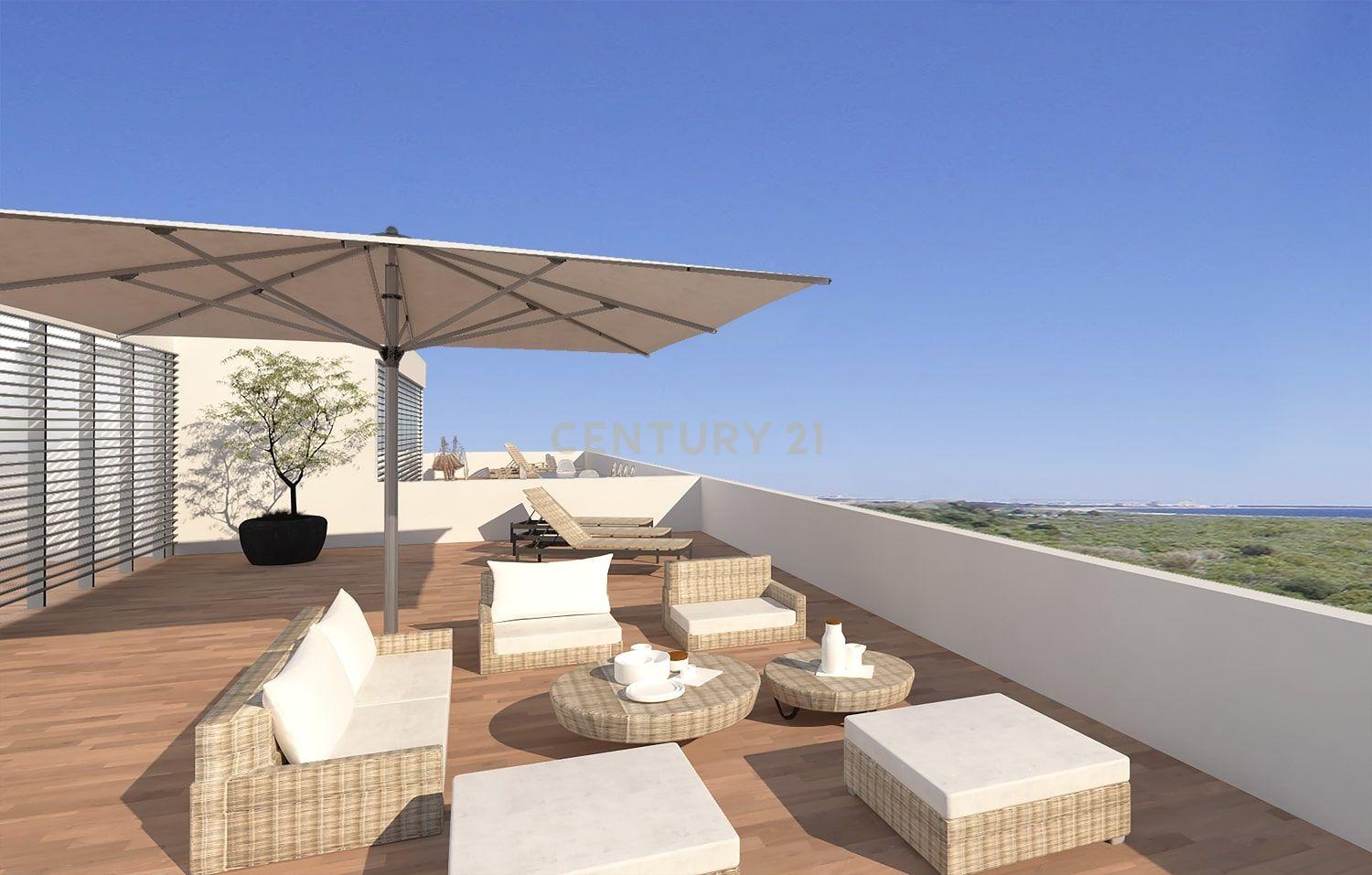 Apartamento T4 Top Floor com garagem em Box para 2 carros em Tavira - Image 2