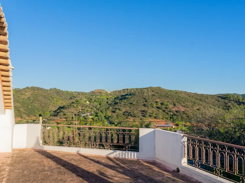 Quinta dos Netos em Santa Catarina da Fonte do Bispo - Image 5