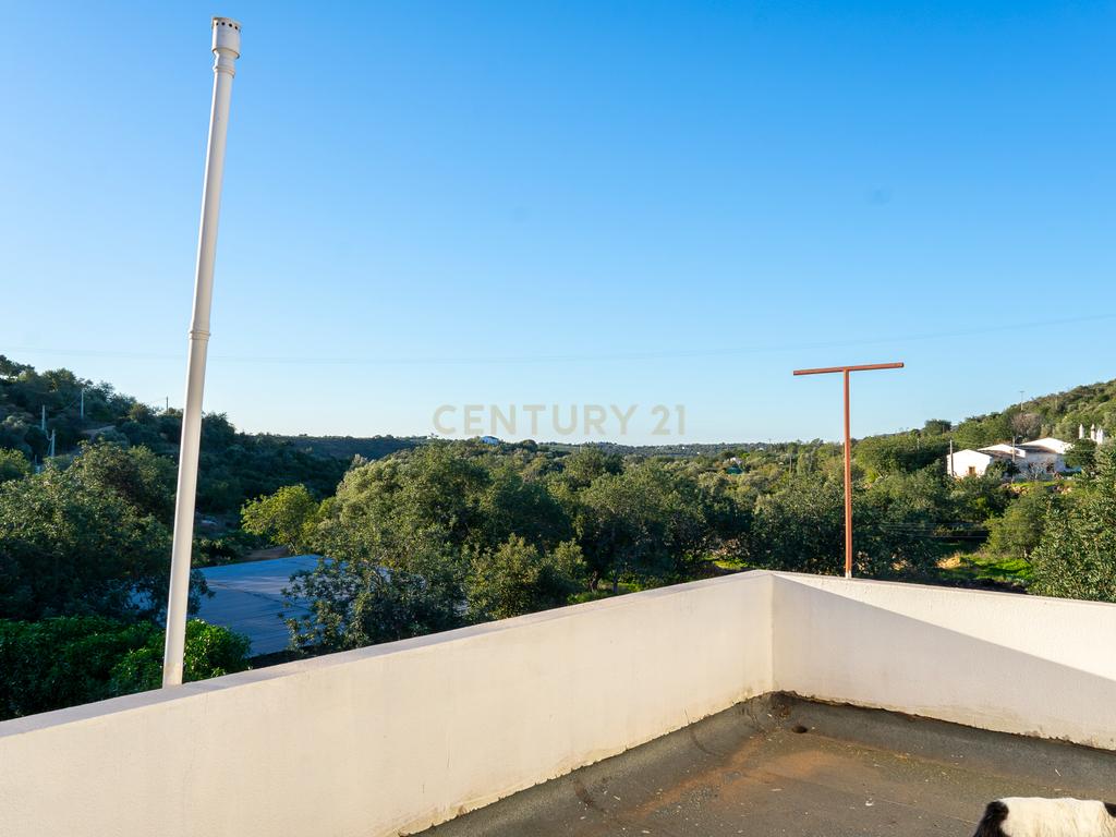 Quinta dos Netos em Santa Catarina da Fonte do Bispo - Image 4