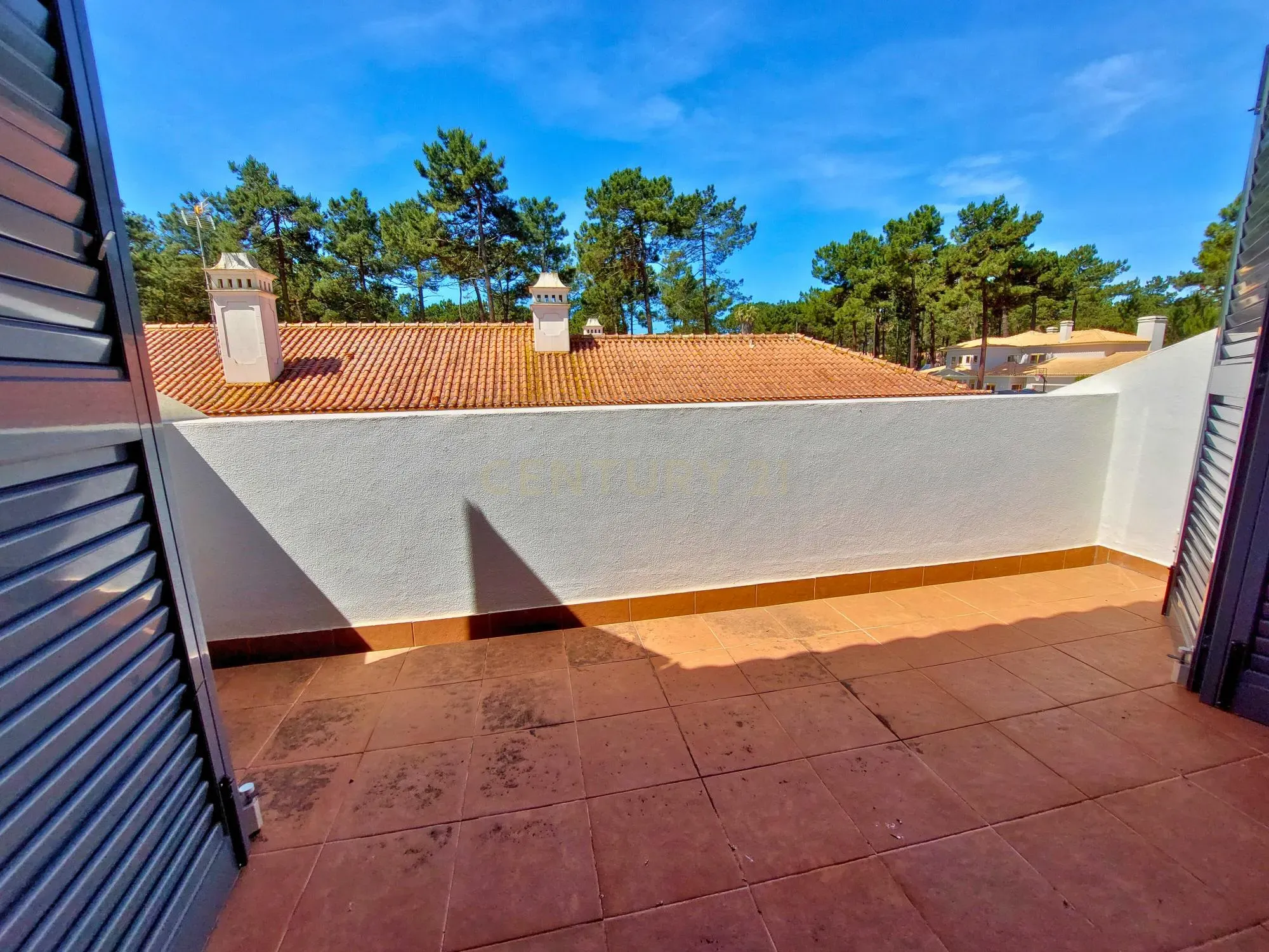 Moradia T4 | Grande terreno com 1760m2 | Piscina - Image 29