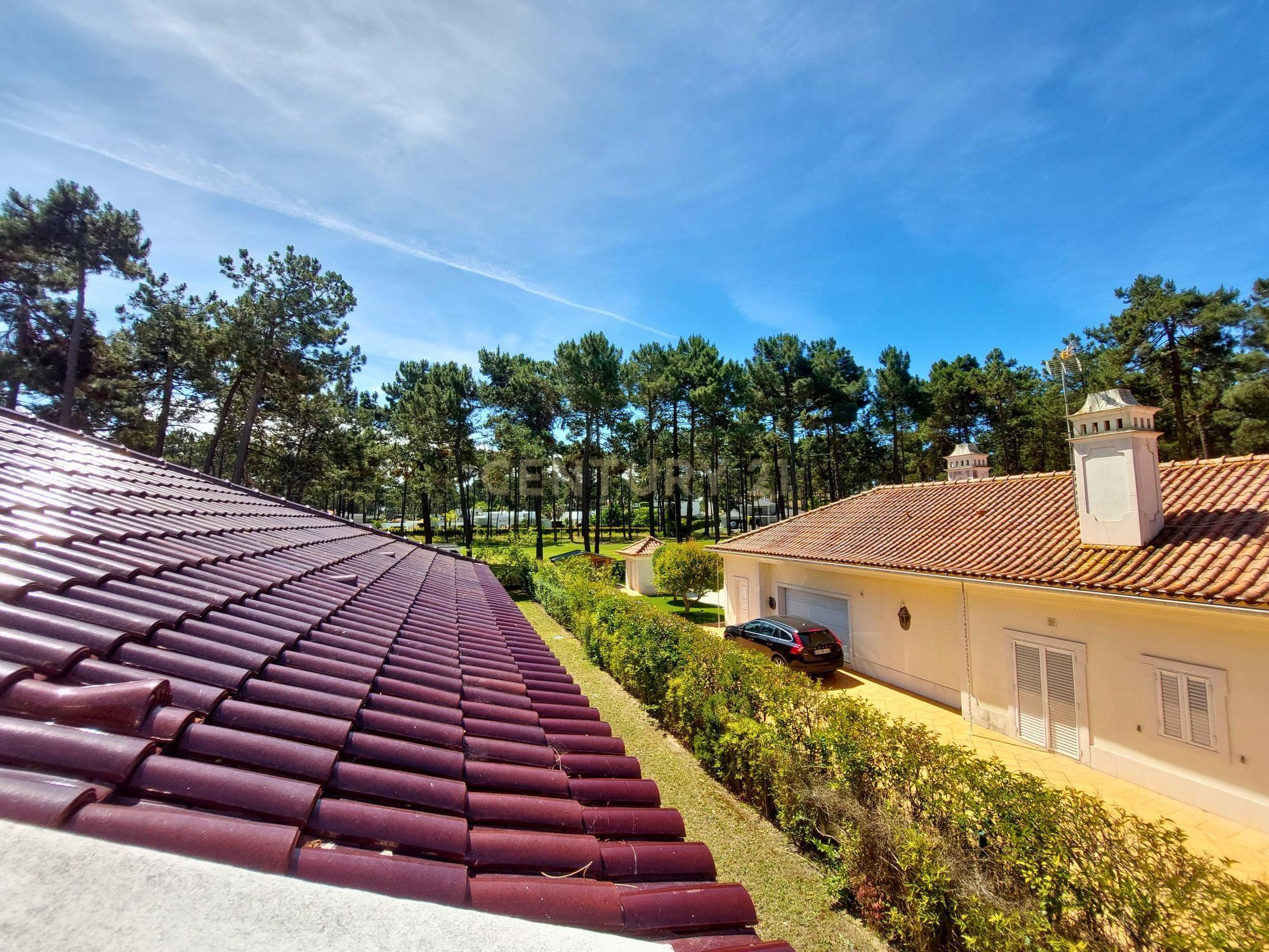 Moradia T4 | Grande terreno com 1760m2 | Piscina - Image 30