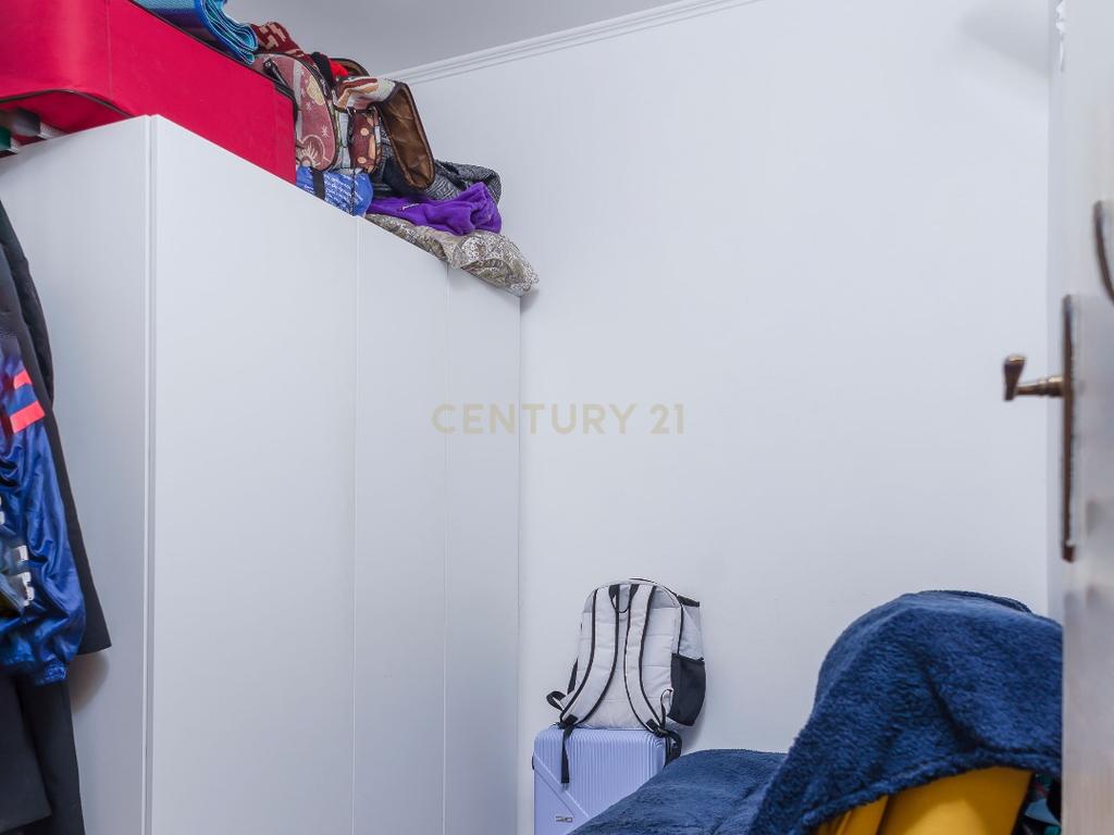 Apartamento T1 +1 em Alfama, Lisboa – Investimento com Potencial e Rentabilidade Atrativa - Image 11