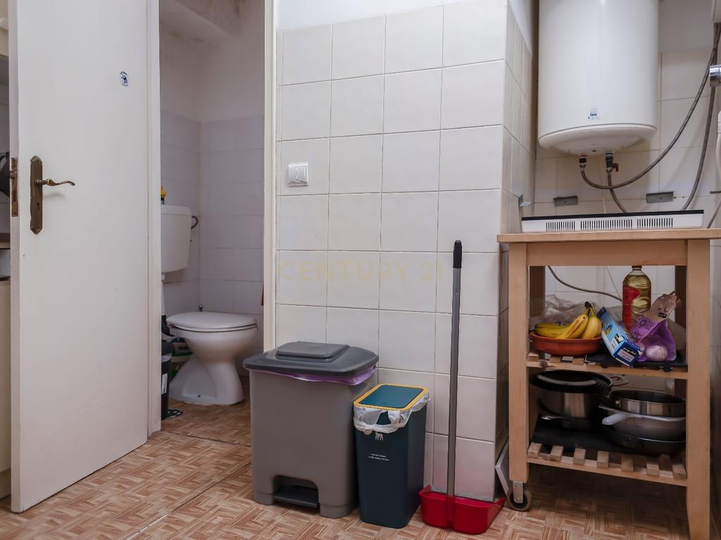 Apartamento T1 +1 em Alfama, Lisboa – Investimento com Potencial e Rentabilidade Atrativa - Image 7