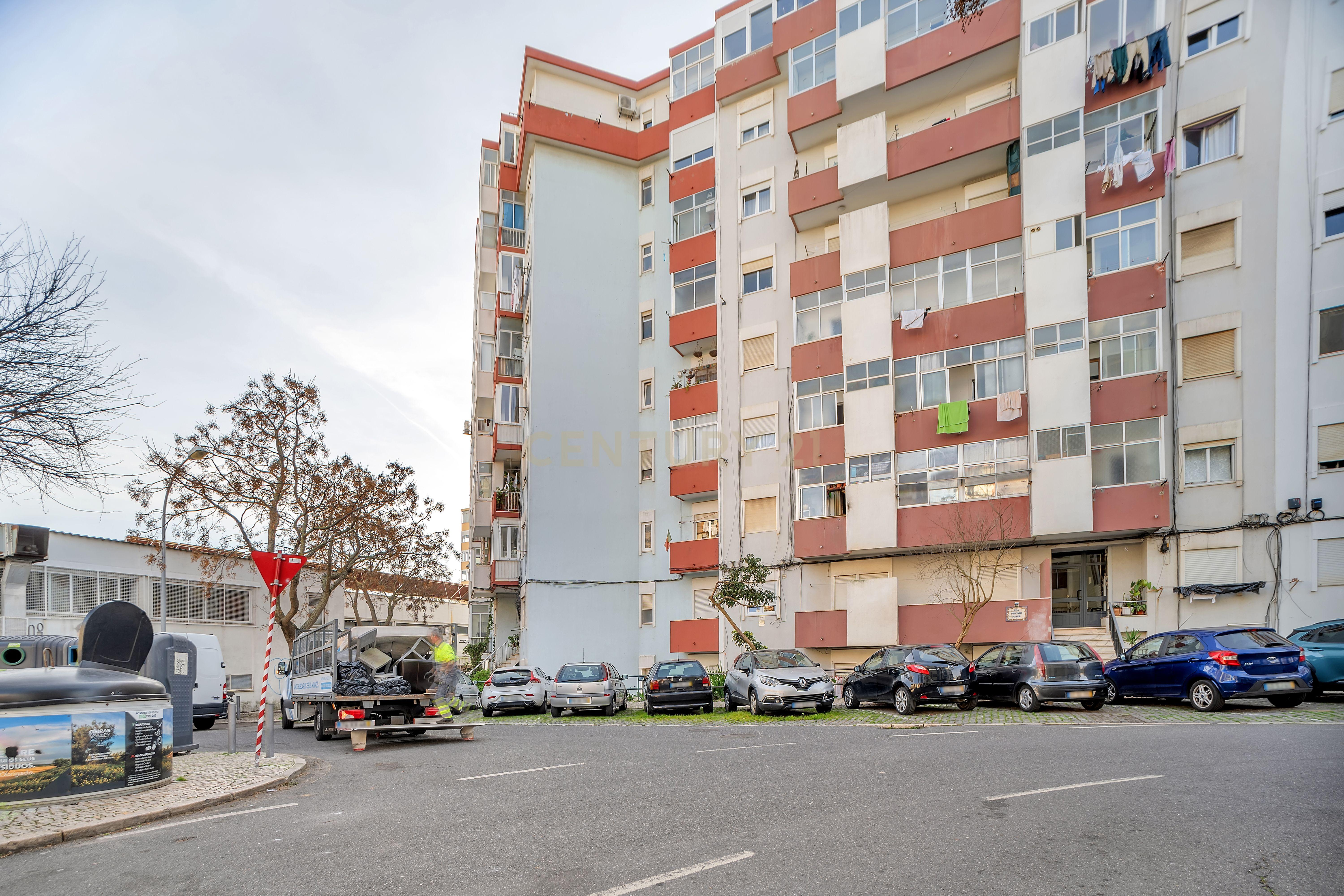 T1 PAÇO DE ARCOS - Image 14