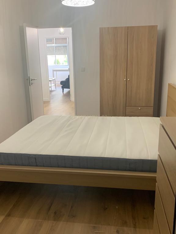 Apartamento para Investimento Metro de Alfornelos - Image 2