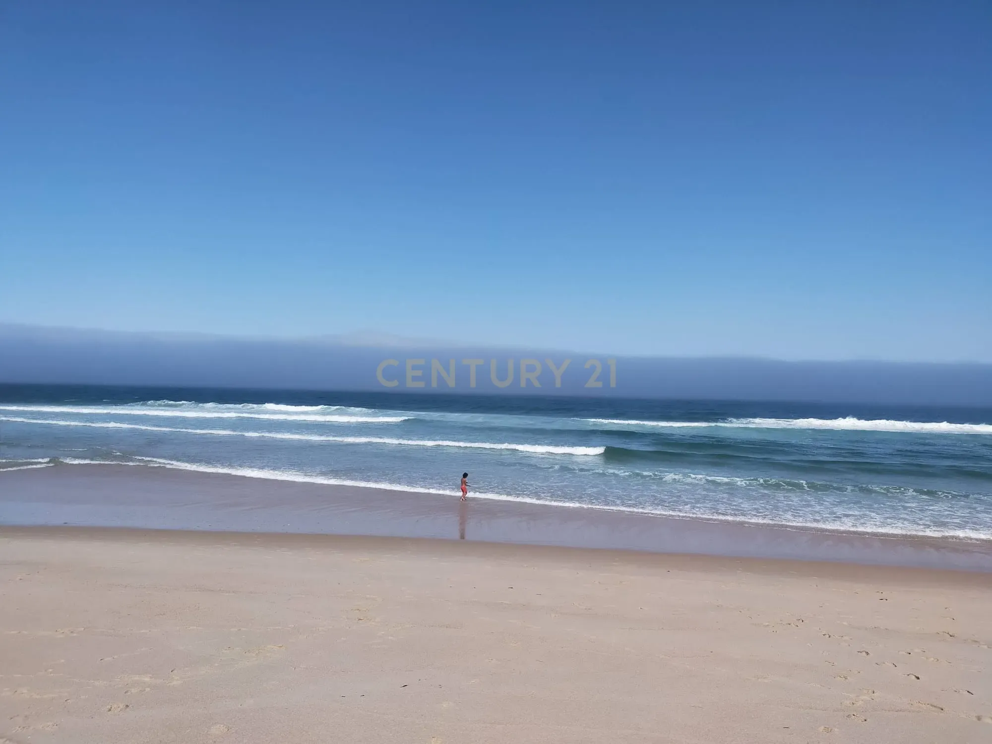 Apartamento T2 com garagem e sótão na Gala, Figueira da Foz - Image 1