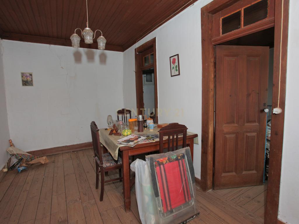 Moradia, Celeiro e Adega em Vilarelhos - Alfândega da Fé - Image 23