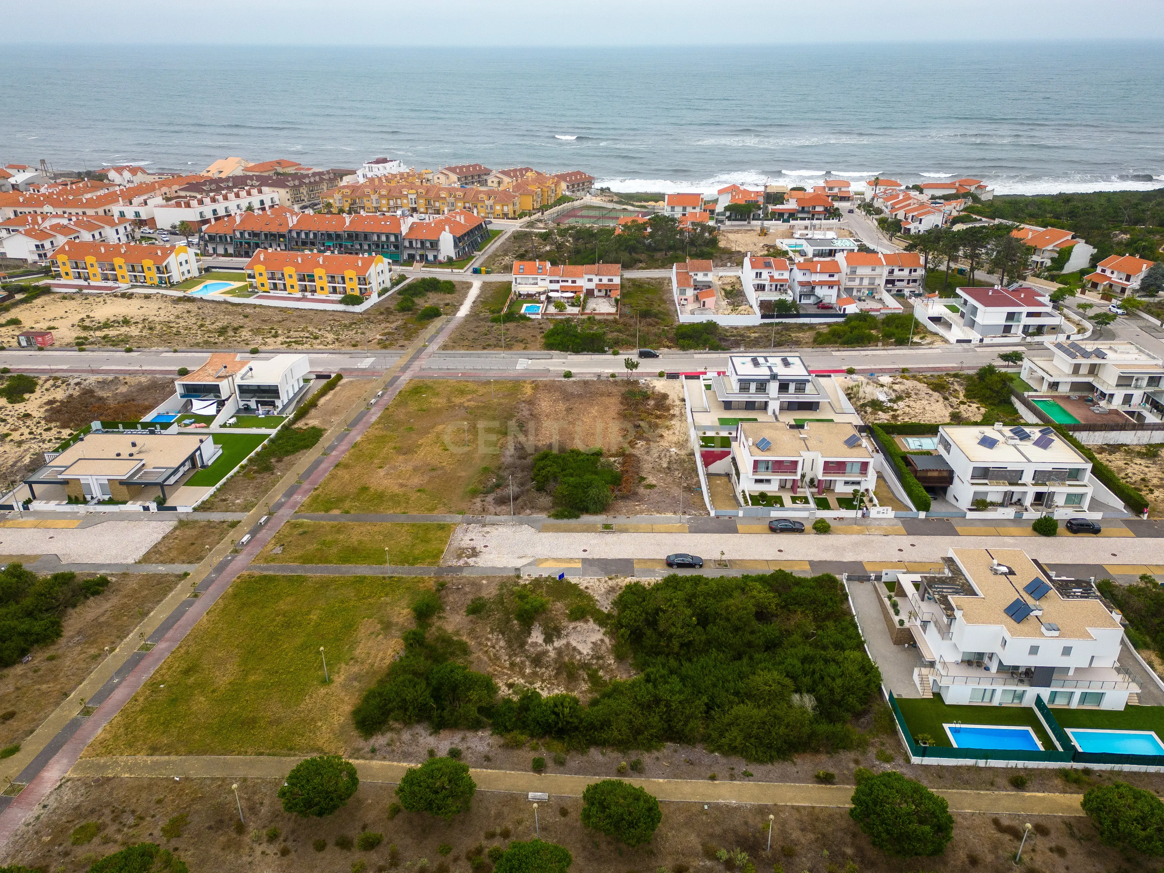 Excelente lote para construção à beira mar - Image 10