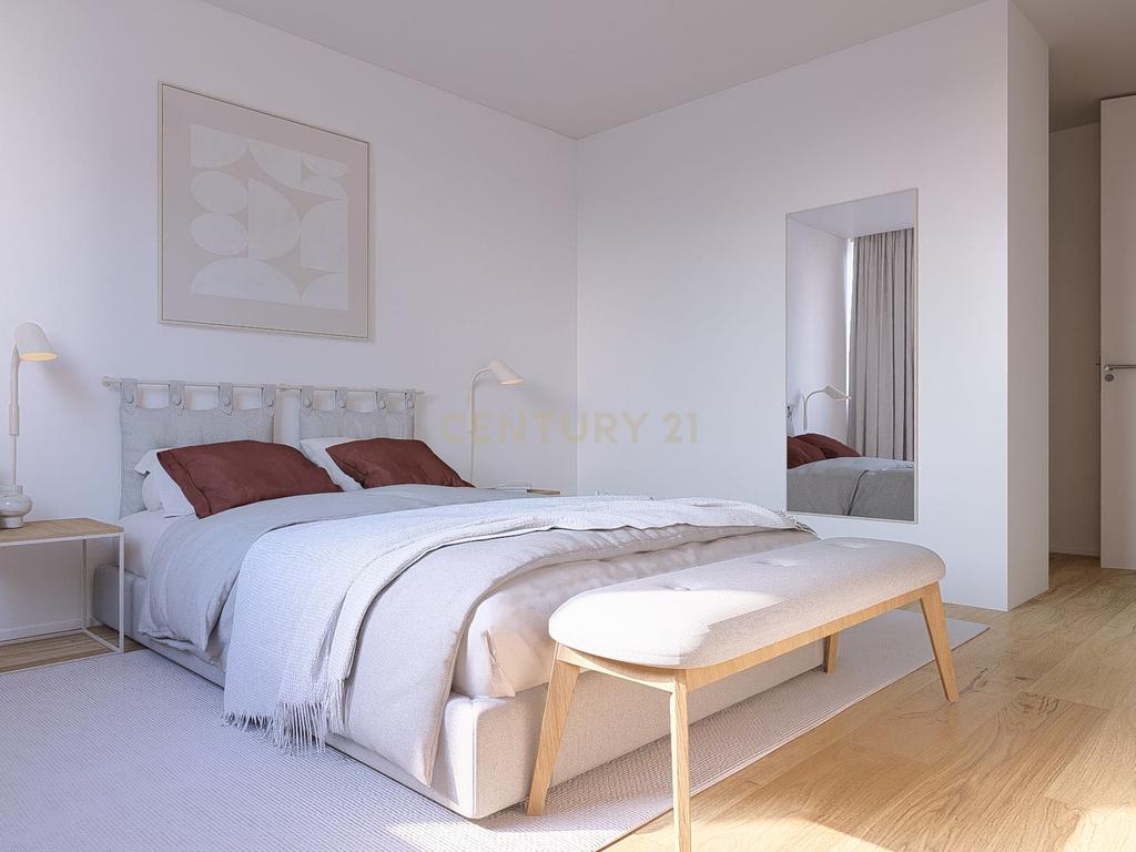 Condomínio do Sobreiro | T3 com 167m2 em Matosinhos, Senhora da Hora, junto ao metro - Image 28