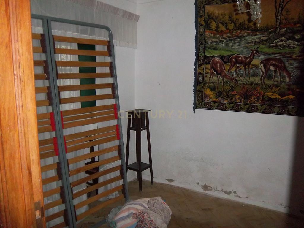 Moradia P/Recuperar Amarelos, Sarnadas de Ródão - Image 6