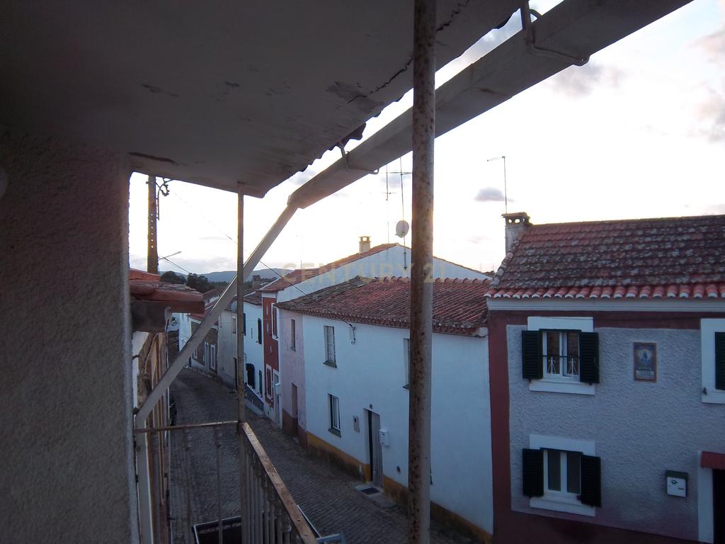 Moradia P/Recuperar Amarelos, Sarnadas de Ródão - Image 19
