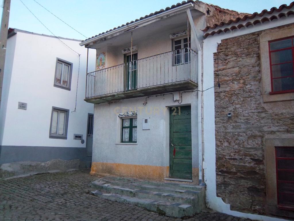 Moradia P/Recuperar Amarelos, Sarnadas de Ródão - Image 3