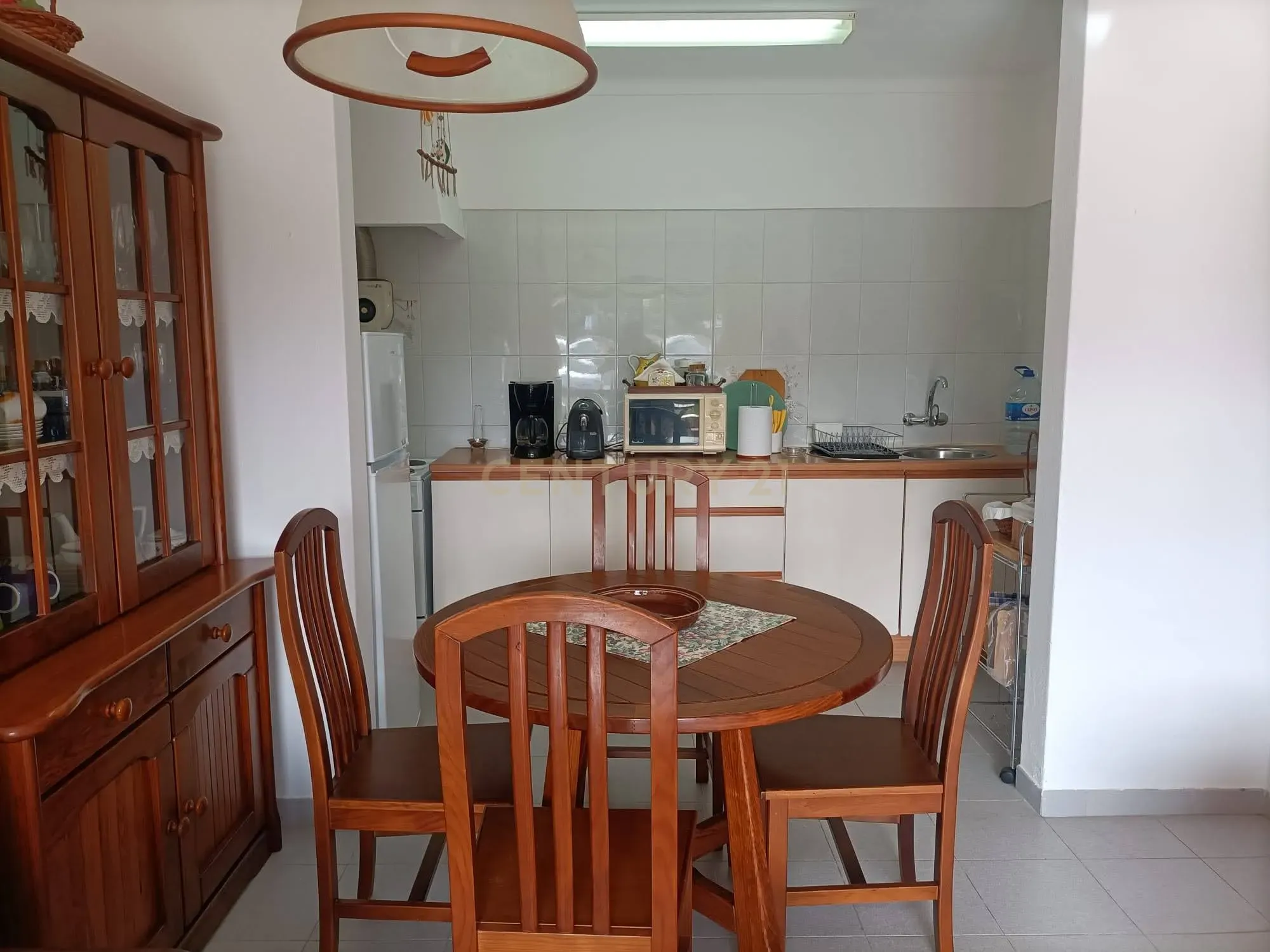 Apartamento T1 em Lagoa com Piscina e Boa Exposição Solar - Image 11