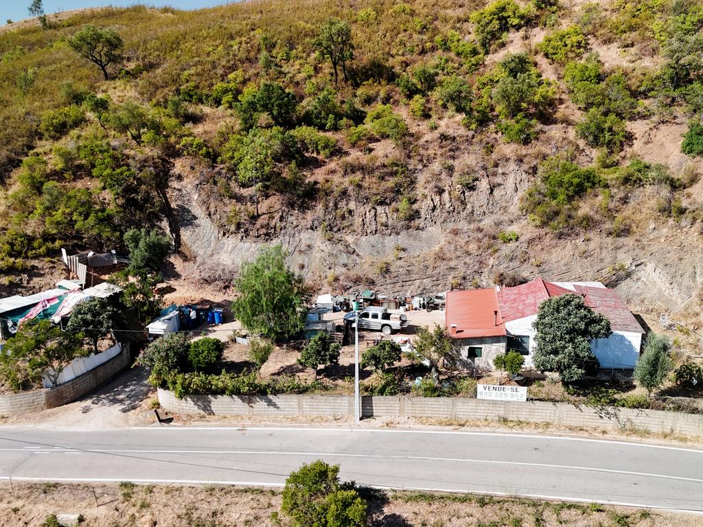 terreno Rústico com 9.960 m² na Senhora do Verde, Portimão - Image 1