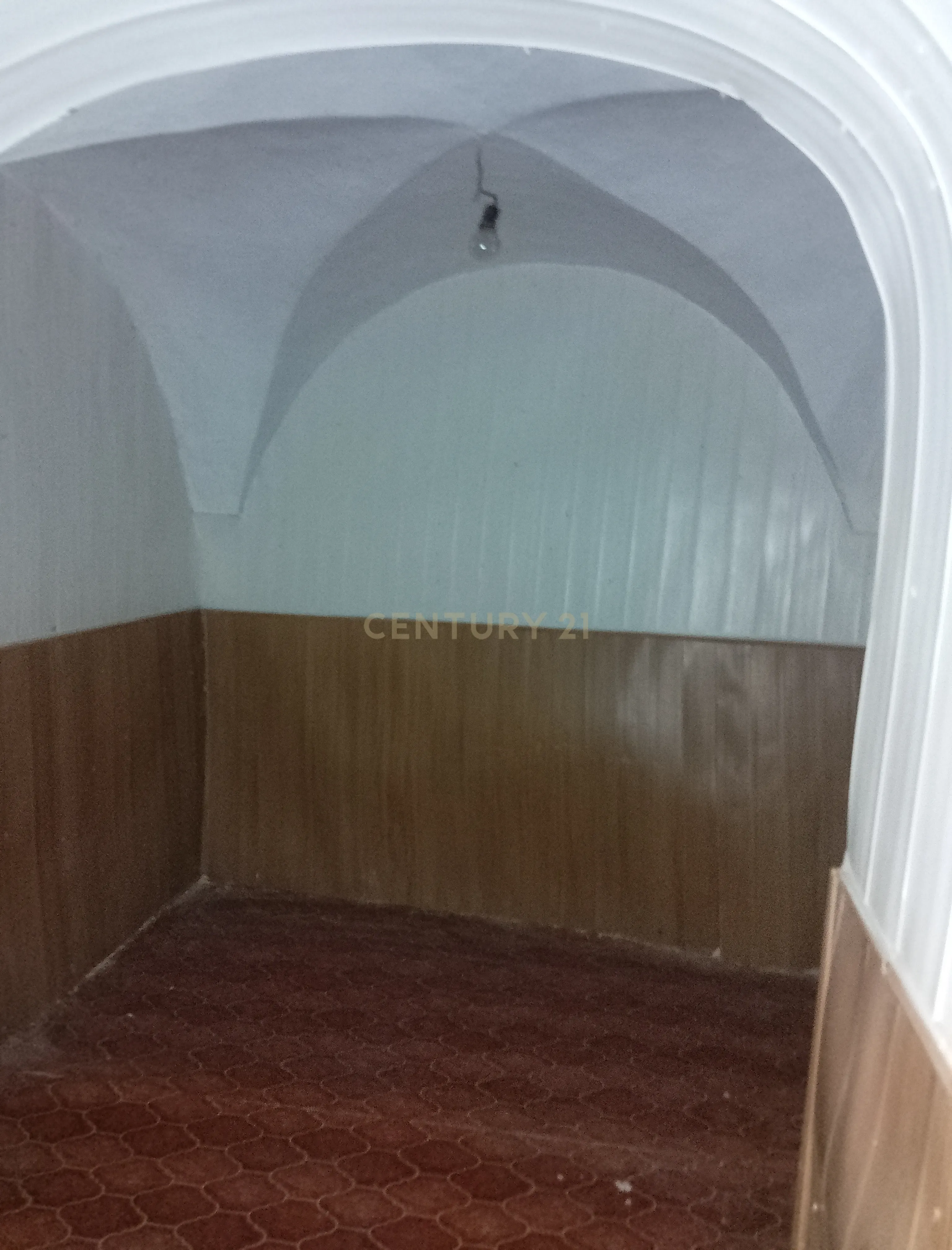 undefined - Image 8