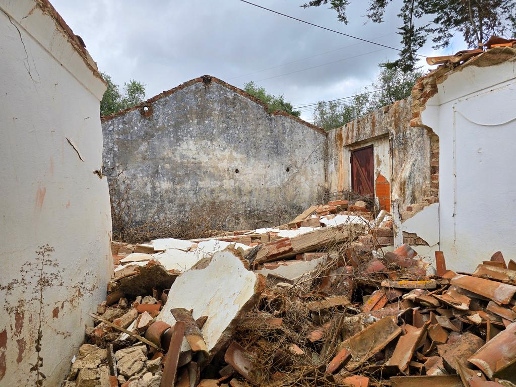 Lote de Terreno com Ruína em Montemor-o-Novo - Image 33