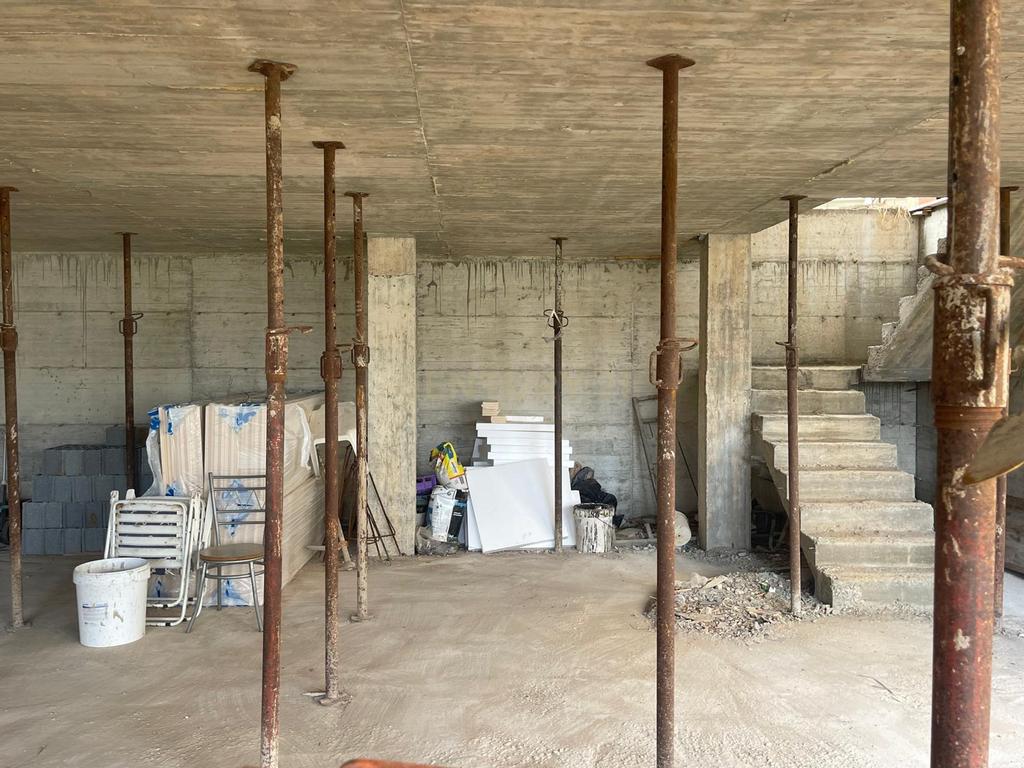 Magnífica moradia moderna com cave, jardim, piscina e vista fabulosa! - Image 13