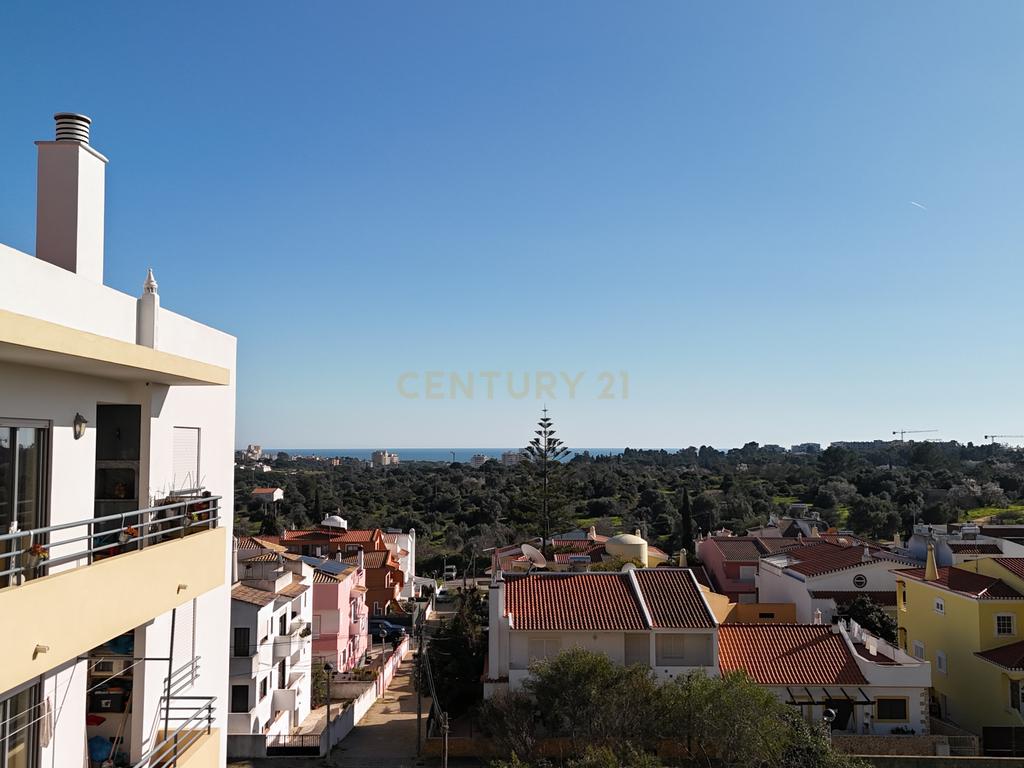 Apartamento T1 com garagem e arrecadação em  portimão.. - Image 30