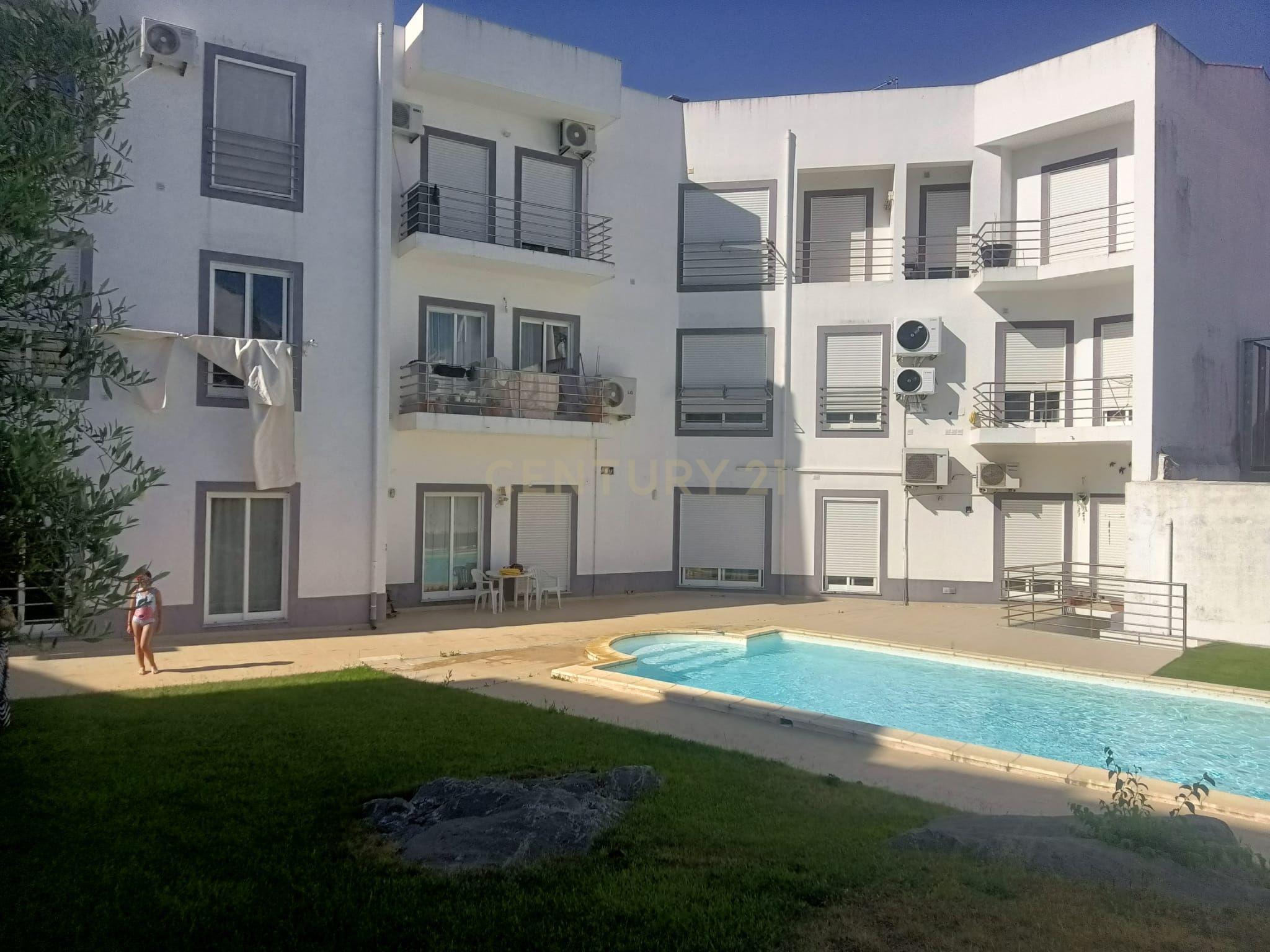 Fotografia 9 de Excelente T3 no centro de Beja, em condominio com piscina