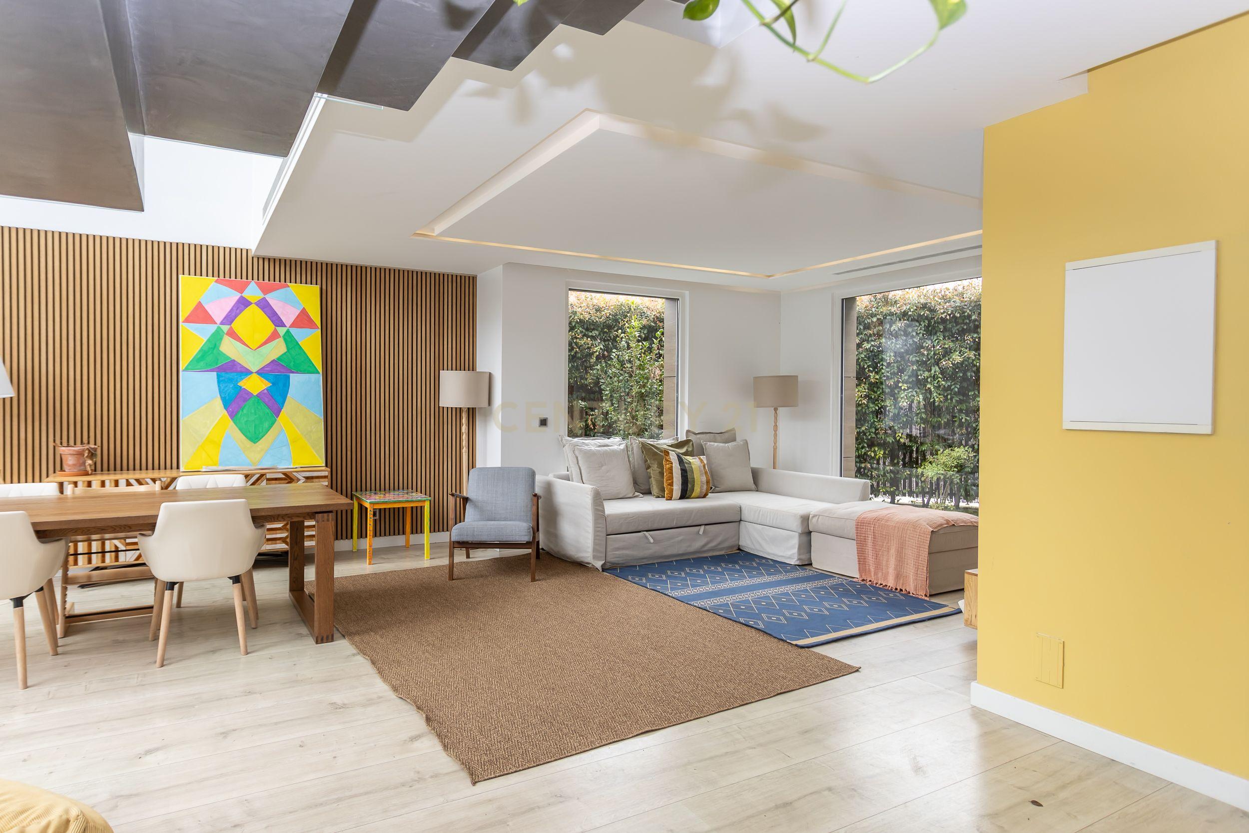 Moradia contemporânea, com piscina, no Aroeira Village, Concelho de Almada - Image 9