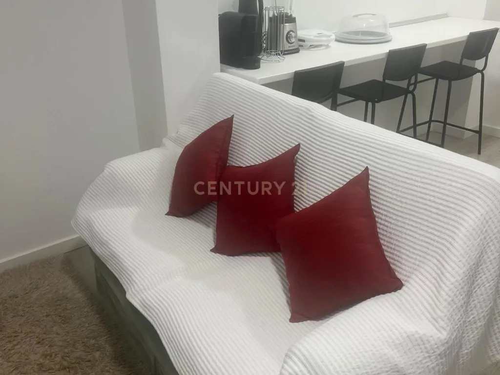 Imóvel de rendimento | Charneca da Caparica | 7 apartamentos | 100% arrendado - Image 12