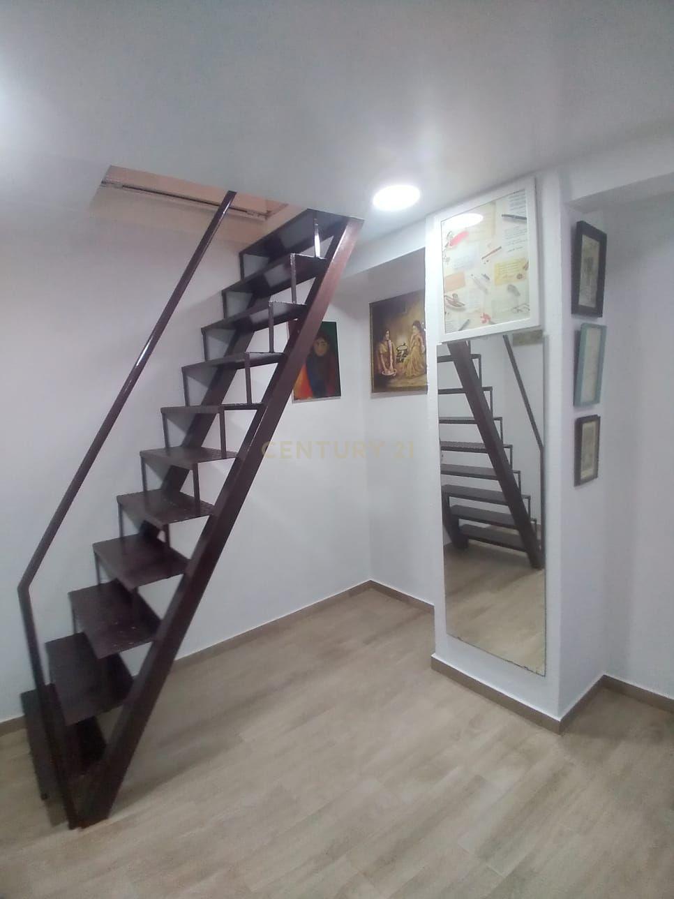 Armazém - Transformado em T1+1 habitacional - Metro Anjos - Image 12