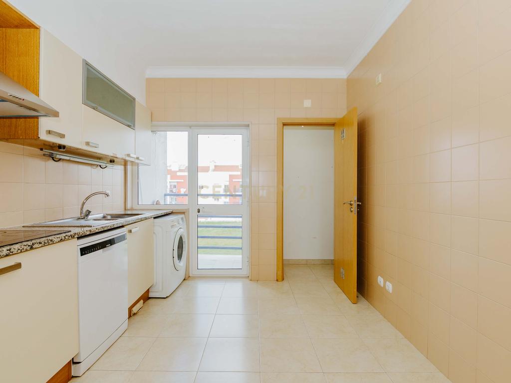Apartamento T3 Atalaia - Montijo - Image 4