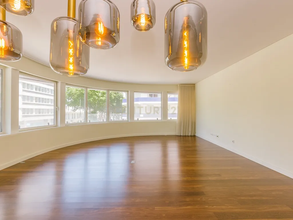 Excelente apartamento T2 em Avenidas Novas, Lisboa - Image 6